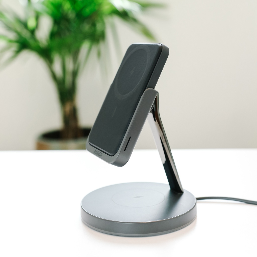 Anker 2-in-1 Magnetic Wireless Charger MagGo (Black)