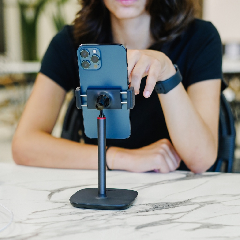 Ugreen Adjustable Cell Phone Stand