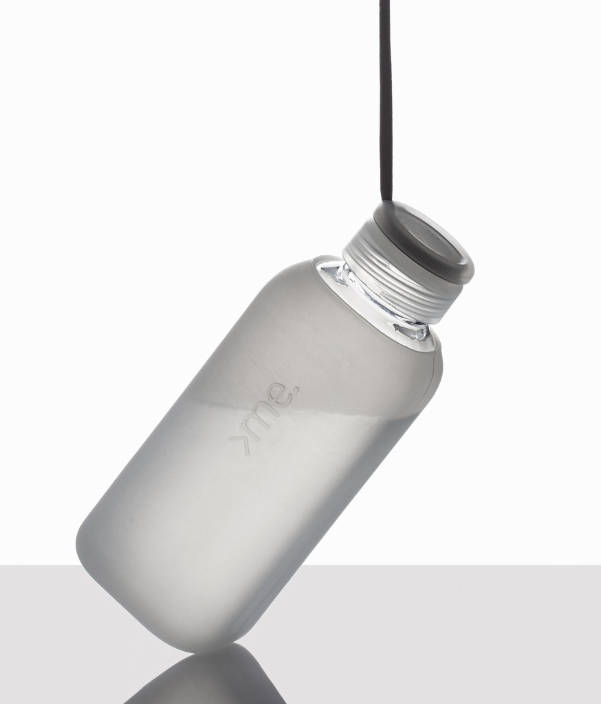 Squireme Y1 Glass Bottle with Silicone Sleeve 600ml (Surf Blue)