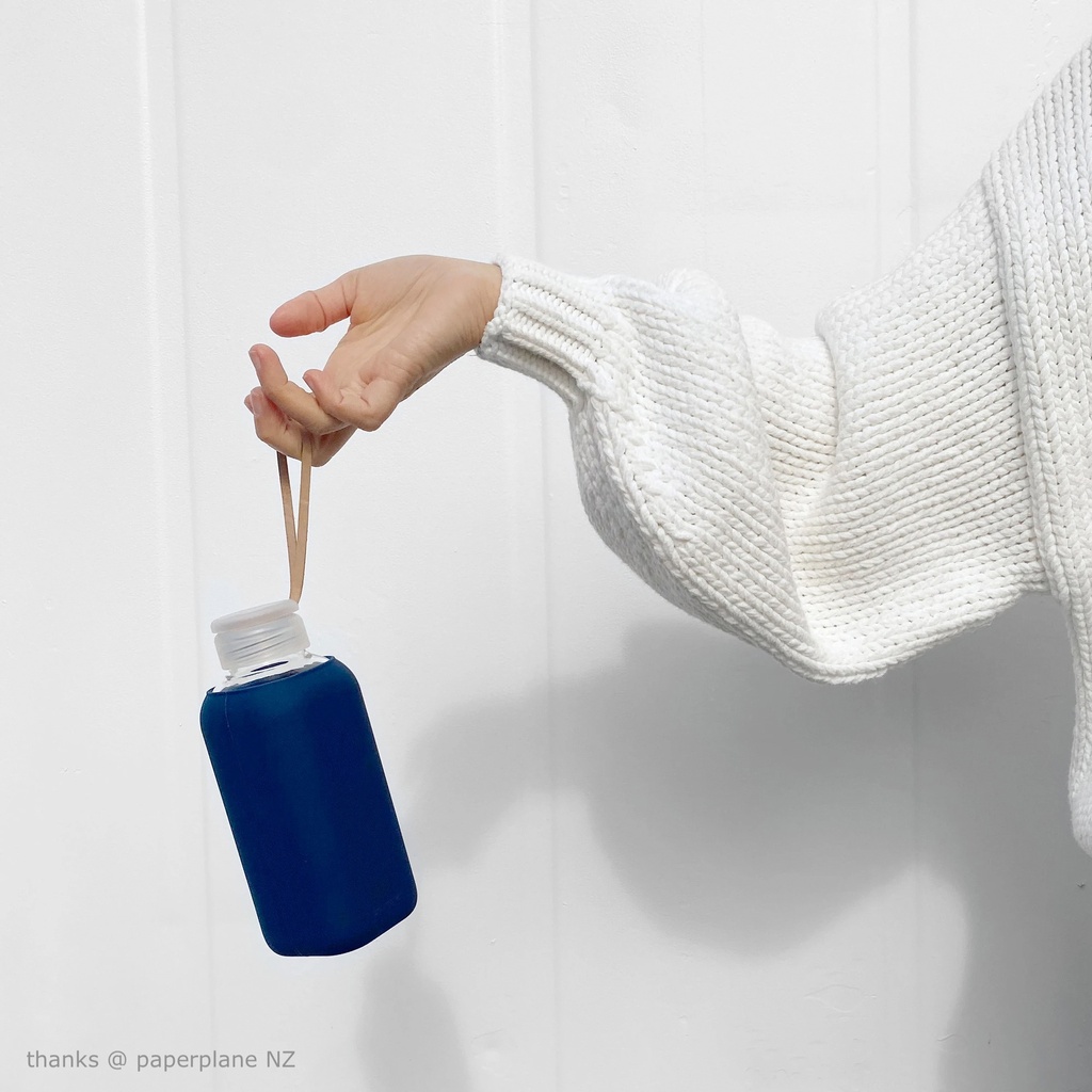 Squireme Y1 Glass Bottle with Silicone Sleeve 600ml (Surf Blue)