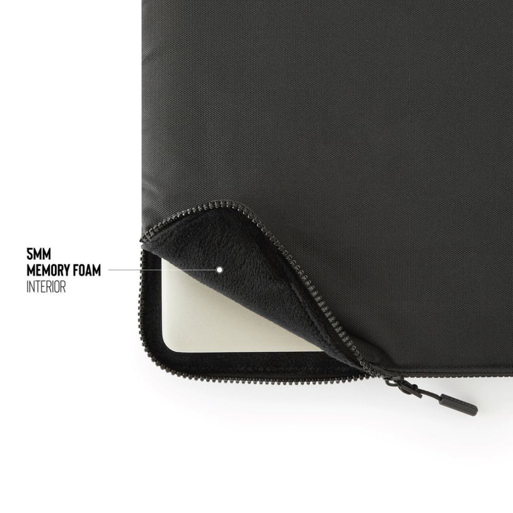 Pipetto Organizer Sleeve for MacBook 15/16 (Black)