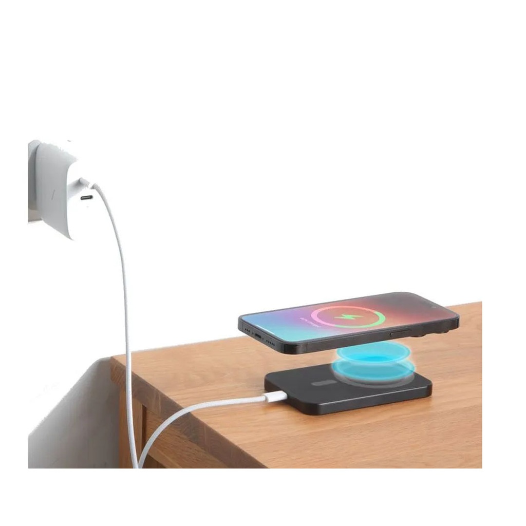 Native Union Classic Magnetic Power Bank 5000mAh  (Black)