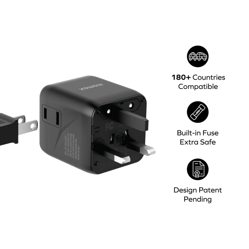 Momax 1-World Travel Adaptor 