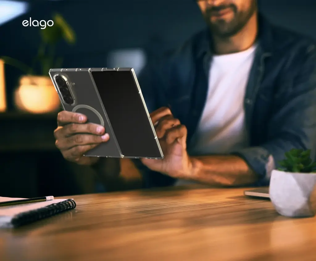 Elago Magnetic Case for Samsung Galaxy Z Fold 7 (Clear)