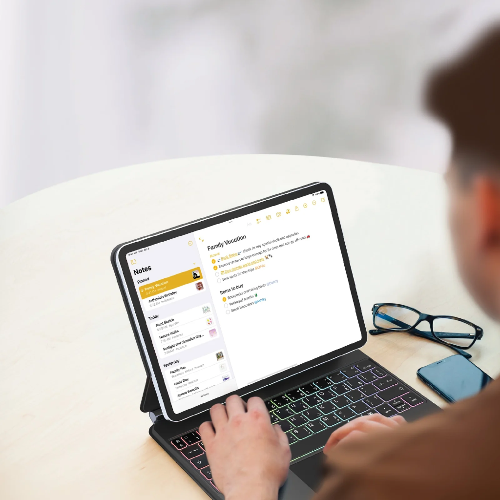 Smartix Magnetic Backlit KB with Trackpad for iPad Pro 11" M4