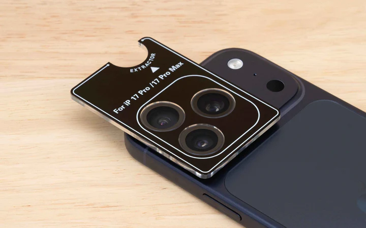 Torrii BODYGLASS Camera Ring for iPhone 17 Pro / 17 Pro Max (Deep Blue)