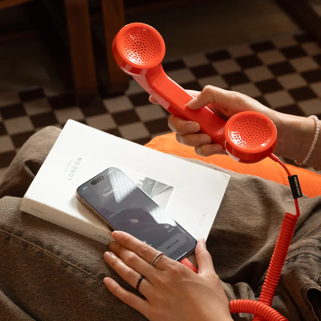 Native Union Pop Phone (Alarm Red)