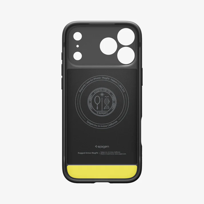 Spigen Rugged Armor MagFit Case for iPhone 17 Pro Max (Matte Black)
