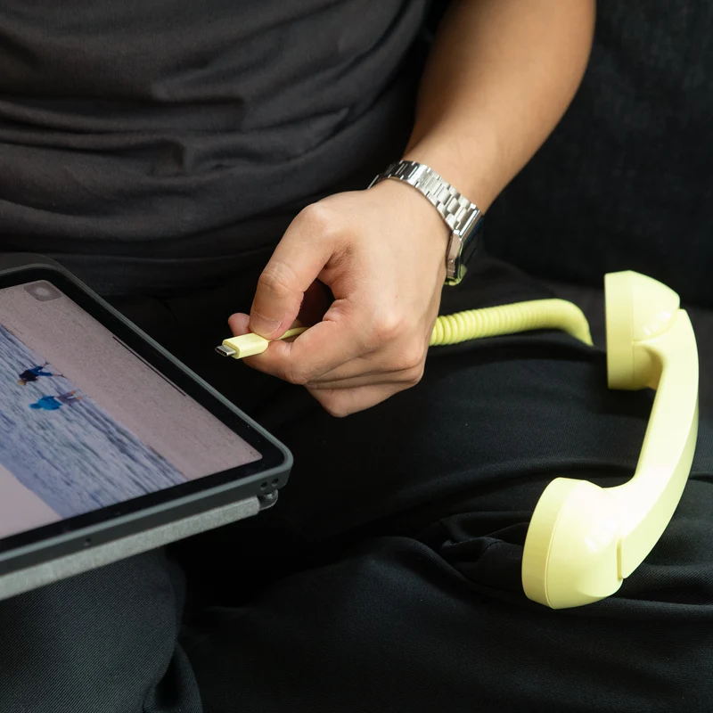 Native Union Pop Phone (Lemon)