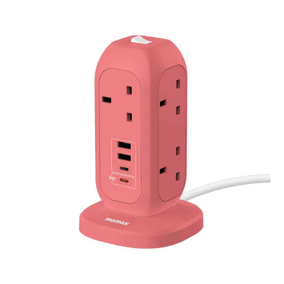 Momax ONEPLUG 7-Outlet Power Strip With USB