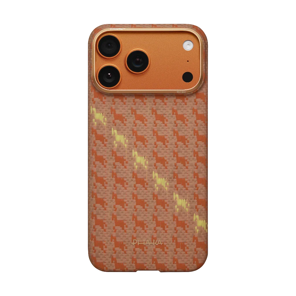 PITAKA Happiness Rides In  Edge Case for iPhone 17 Pro Max (Amber）